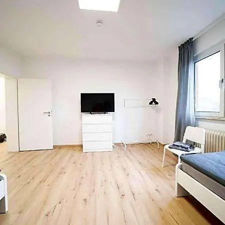 Dwk: Monteurwohnung 3* קובלנץ